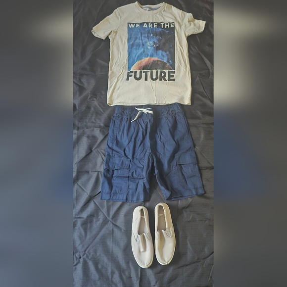 Boy set - Picture 1 of 1